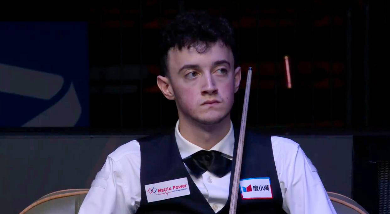 险胜吕昊天, 分回击 险胜吕昊天, 分回击